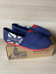 Новые мокасины Maixing, обувь 32