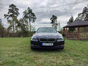 BMW F10 3.0d (3 foto / 8)
