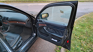 BMW 530 DA (10 фото из 15)