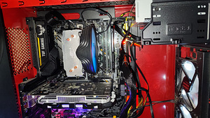 Mänguarvuti intel core i5 8400 + monitor, klaviatuur ja (4 foto / 10)