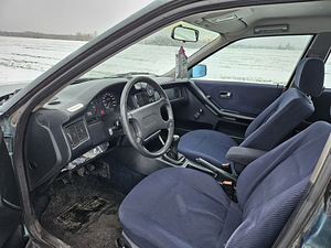 AUDI 80 (B4) 2.0 66 kW (5 foto / 8)