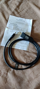 Yaesu FT-4X (3 фото из 3)
