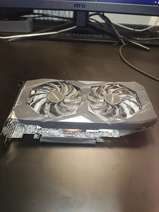 RTX 2060 For parts only (3 foto / 7)