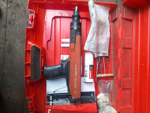 Hilti (1 фото из 2)