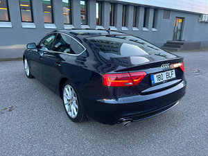 Audi A5 Facelift 2x S-Line 3.0 V6 150kW (6 foto / 15)