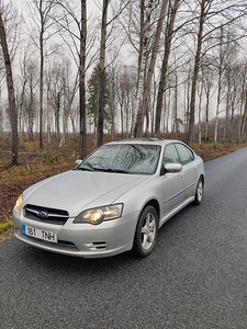 Subaru Legacy 2.0 manu (2 foto / 11)