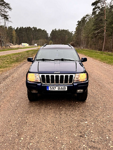 Jeep grand Cherokee (8 foto / 14)