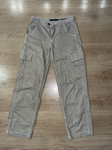 Bershka jeans (1 foto / 3)