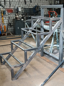 Metallkonstruktsioonide valmistamine tellimisel Narvas (5 foto / 10)