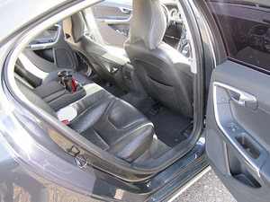 Volvo S60 1.6 84kW (2 foto / 15)