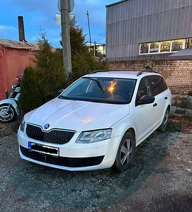 Прокат автомобилей для работы в такси (LPG/automaat) (2 фото из 3)