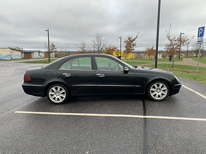 Mercedes-Benz E 270 130kw (2 foto / 7)