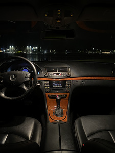 Mercedes Benz E280 2006 (4 foto / 4)