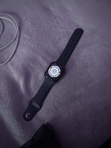 Apple Watch SE 2 Gen (1 foto / 3)