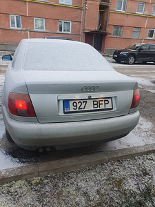 Audi a4 b5 (4 фото из 10)