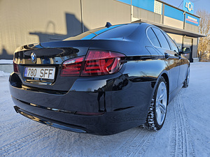 BMW F10 530. 2011 (11 foto / 13)