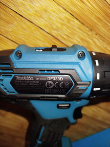 Аку-дрель Makita DF333D+аку 2.0 ч.+ зарядка, всё новое. (2 фото из 6)