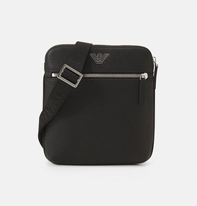 EMPORIO ARMANI kott (4 foto / 4)