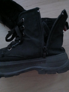 Продам кеды (3 фото из 3)