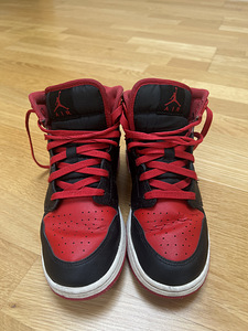 Air Jordan 1 (6 foto / 6)