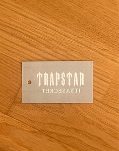 Trapstar hoodie (4 foto / 4)