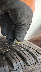 Оригинальные диски Audi 5×112 R16 (8 фото из 10)