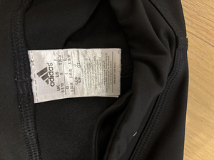 Adidas retuusid (3 foto / 3)