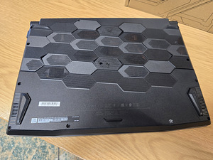 MSI Pulse 15 – 240 Гц QHD экран, RTX 4070, i7-13700H (9 фото из 9)