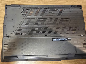 MSI Cyborg 15 – Intel Core i5-12450H + RTX 4060 8 GB (5 foto / 8)