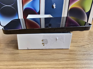 iPhone 14 Pro 256GB (6 фото из 8)