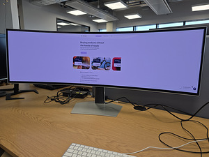 Samsung 49" Odyssey OLED G9 – ultralai 240 Hz (1 foto / 1)