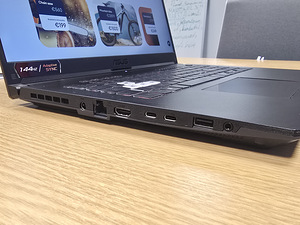 ASUS TUF Gaming A17 – RTX 3070 Ti, Ryzen 7, 144 Hz (4 foto / 5)