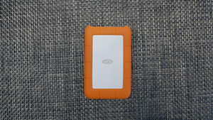 Lacie HDD 2TB Rugged hard drive (2 foto / 2)