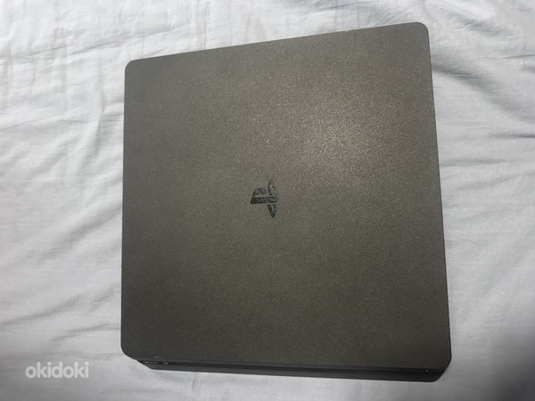 PlayStation 4 slim