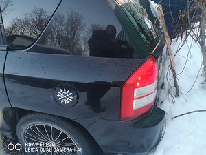 Jeep Compass 2006 varuosadeks (4 foto / 7)