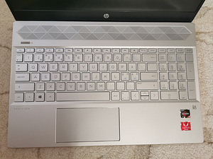 Продается ноутбук HP Pavilion (4 фото из 9)
