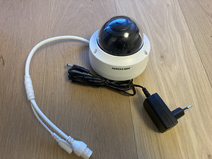 HikVision 4MP kuppelkaamera 2,8 mm IR 30m, IP67 (1 foto / 3)