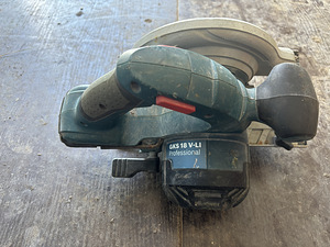 Аккумуляторная циркулярная пила Bosch GKS 18 V-LI - без акку (1 фото из 1)