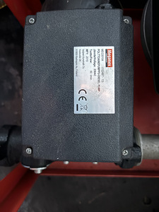 DIISLI KÜTUSEPUMP/TANKUR 230V 60L/min lugejaga (3 foto / 3)