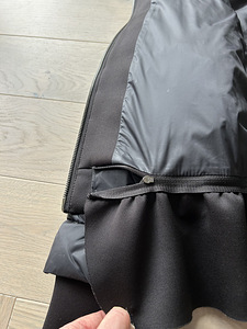 Emporio Armani naiste jope (3 foto / 5)