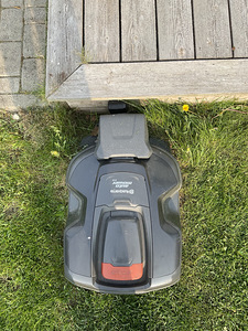 Robotniiduk Husqvarna Automower 315 (2 foto / 2)
