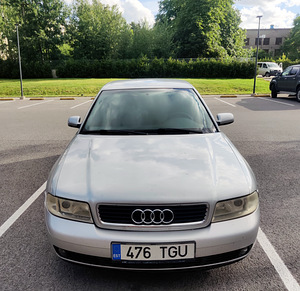 Audi А4 99 1.6 74кВт бензин (3 фото из 4)