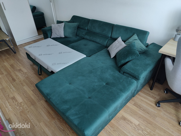 Угловой диван в идеальном состоянии (фото #3)