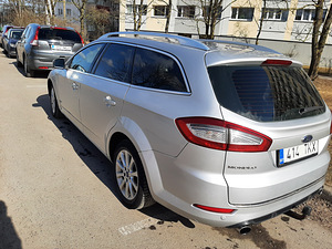 Ford Mondeo 2.2, 147 kw (1 foto / 9)