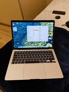 MacBook air M1 (2 фото из 2)