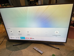 40” inches 4k UHD samsung smart tv (1 foto / 5)