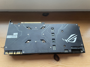 ASUS ROG Strix GTX 1070 8GB (2 фото из 6)