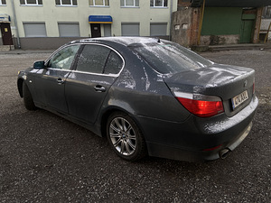 BMW e60 2.2i МКПП (4 фото из 9)