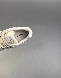 Nike P-6000 Initiator (5 foto / 6)
