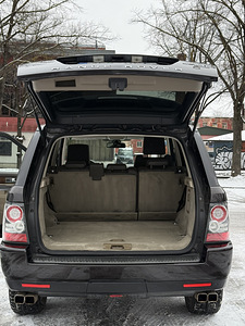 Land Rover sport (9 foto / 9)